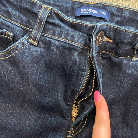 Bandolino Caroline Slim Straight Leg Jeans Denim Stretch Dark Wash Blue Size 6 - Picture 9 of 11